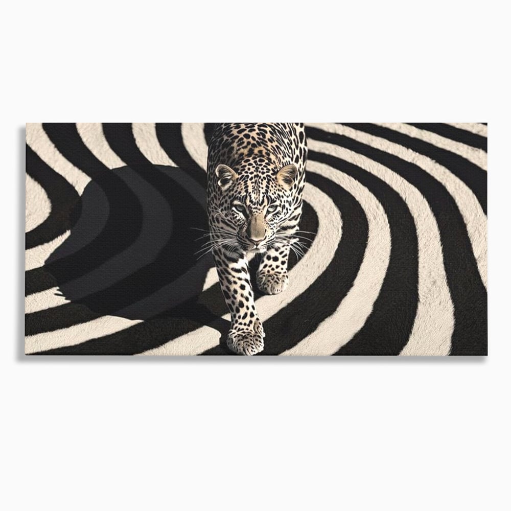 Tablou canvas cu tablou canvas cu leopard pe fundal spiralat alb-negru, fara rama, pe sasiu de lemn
